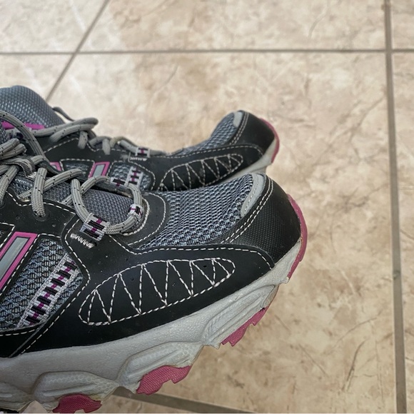 New Balance 412 Womens 10, EU 41.5 Trail Running Shoes - Picture 9 of 9